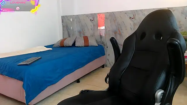 hanz col online show from 10/28/25, 12:26