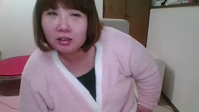 SAKU-RA-chan online show from 02/25/26, 01:33