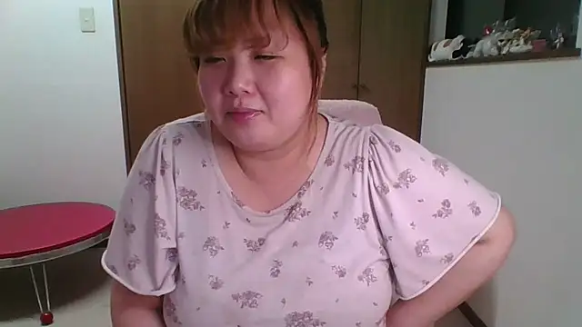 Snapshot of SAKU-RA-chan chatting on 07/12/26, 12:39 SAKU-RA-chan online show from 07/12/26, 12:39