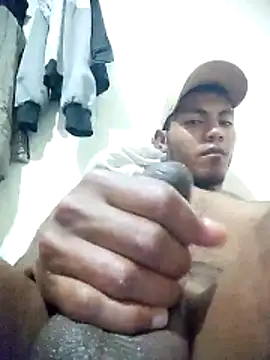 Cr7gAbdk online show from 12/04/25, 04:55