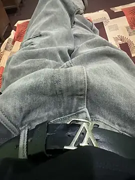 Big dick dog online show from 02/21/26, 10:39