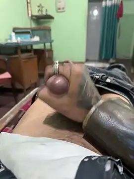 Big dick dog online show from 11/23/25, 04:00