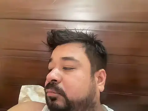 coolboy6566 online show from 11/04/25, 07:23