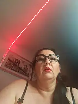 Snapshot of Genoveva73sexy chatting on 02/20/25, 06:24 Genoveva73sexy online show from 02/20/25, 06:24