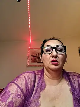 Snapshot of Genoveva73sexy chatting on 01/31/25, 09:05 Genoveva73sexy online show from 01/31/25, 09:05