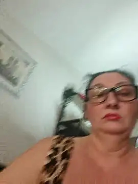 Snapshot of Genoveva73sexy chatting on 10/01/25, 02:10 Genoveva73sexy online show from 10/01/25, 02:10