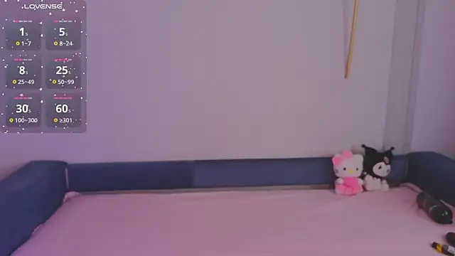 Snapshot of emili_blanc chatting on 02/22/25, 02:50 emili blanc online show from 02/22/25, 02:50