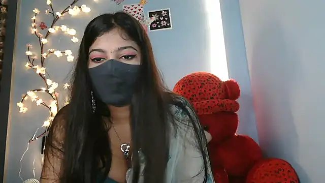 Snapshot of Reena_Singh53 chatting on 10/05/25, 11:56 Reena Singh53 online show from 10/05/25, 11:56