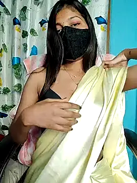 Snapshot of Reena_Singh53 chatting on 02/22/25, 11:46 Reena Singh53 online show from 02/22/25, 11:46