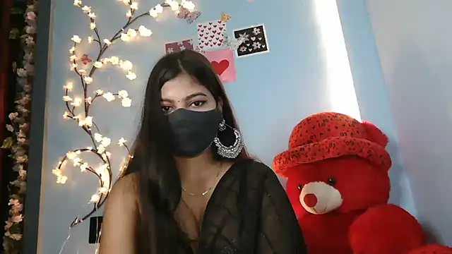 Snapshot of Reena_Singh53 chatting on 10/06/25, 12:28 Reena Singh53 online show from 10/06/25, 12:28