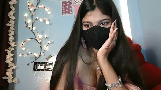 Snapshot of Reena_Singh53 chatting on 11/10/25, 11:59 Reena Singh53 online show from 11/10/25, 11:59