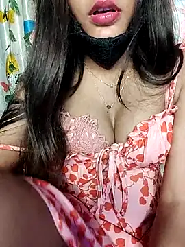 Snapshot of Reena_Singh53 chatting on 02/22/25, 02:52 Reena Singh53 online show from 02/22/25, 02:52