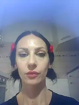 dahlia 82 online show from 01/30/25, 01:53