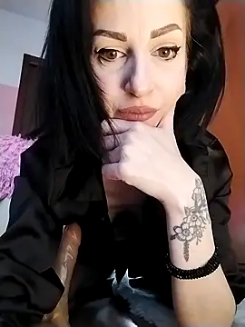 dahlia 82 online show from 03/27/26, 08:48