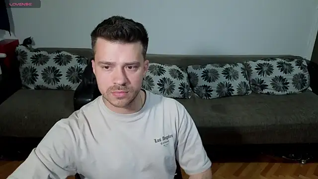 JohnnyStepBro online show from 05/30/26, 06:35