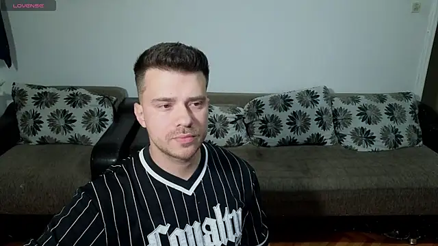 JohnnyStepBro online show from 05/24/26, 08:09
