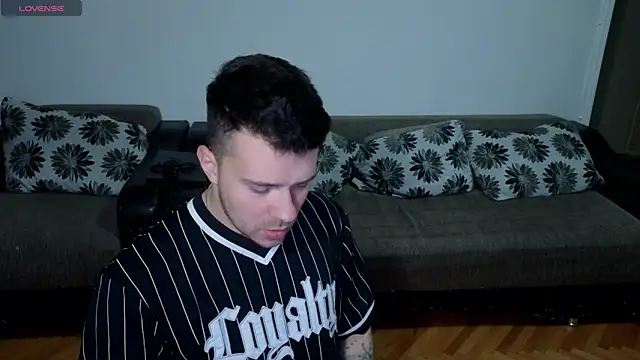 JohnnyStepBro online show from 04/17/26, 05:05