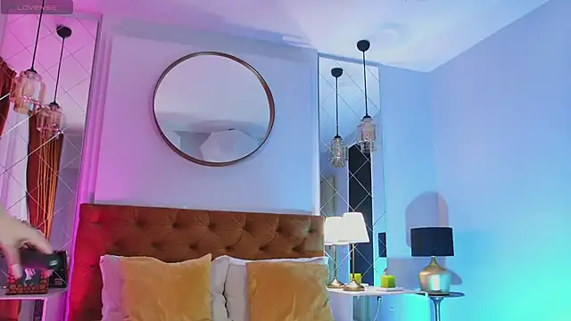 MadilynFox online show from 04/14/26, 06:57