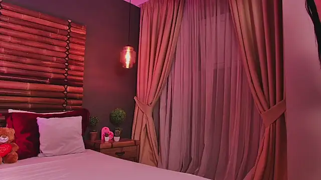 MadilynFox online show from 02/22/26, 08:32