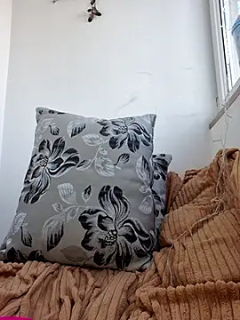 FoxRineHelen online show from 03/10/25, 01:21