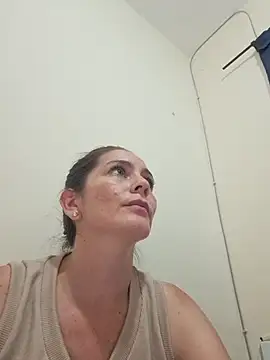 Hanny 24 online show from 02/05/26, 08:15