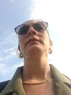 Hanny 24 online show from 02/16/25, 01:49