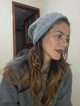 Hanny 24 online show from 10/06/25, 03:19