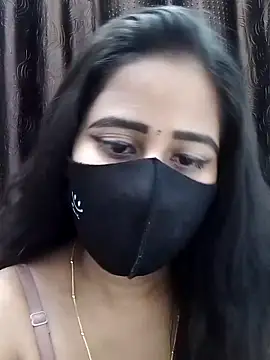 Snapshot of Lalisa_sexy chatting on 02/13/26, 05:35 Lalisa sexy online show from 02/13/26, 05:35