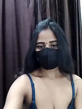 Lalisa sexy online show from 12/16/25, 04:00