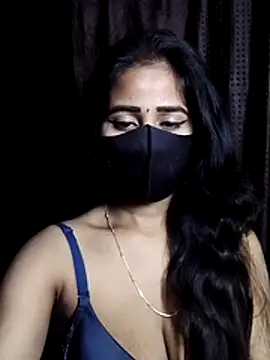 Snapshot of Lalisa_sexy chatting on 02/17/26, 05:10 Lalisa sexy online show from 02/17/26, 05:10