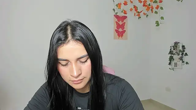 Emic  online show from 04/06/26, 02:18