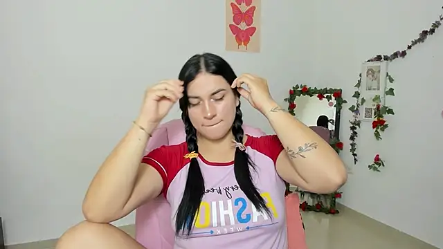 Emic  online show from 11/20/25, 02:51