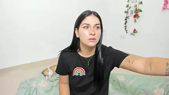 Emic  online show from 11/22/25, 03:22