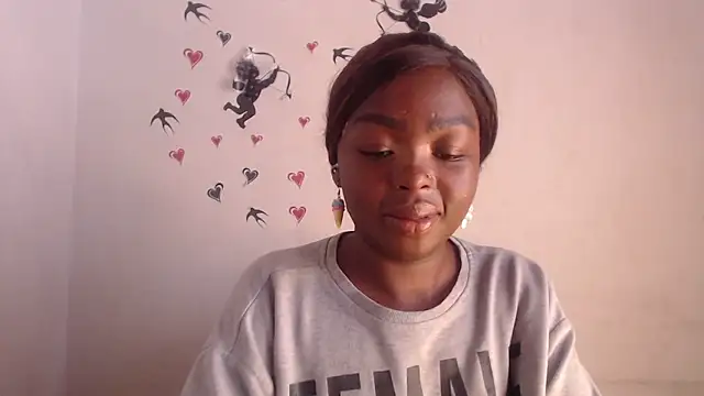 Snapshot of _Zooee chatting on 06/10/26, 04:41 Zooee online show from 06/10/26, 04:41