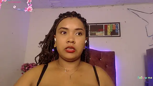 Snapshot of Evelyn_Sandoval chatting on 01/06/25, 04:04 Evelyn Sandoval online show from 01/06/25, 04:04