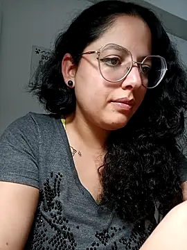 babyluna939 online show from 04/12/26, 11:19