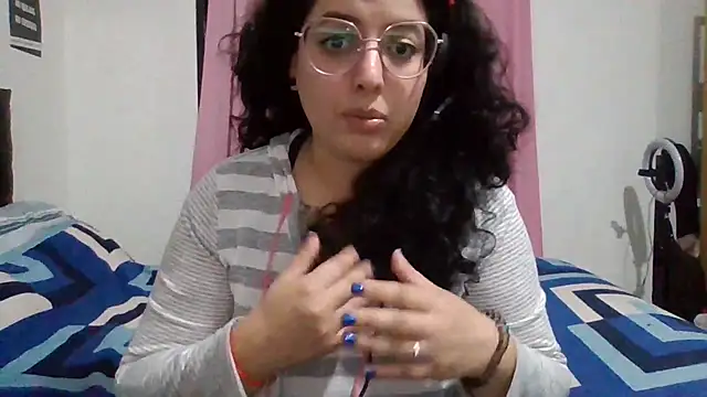 babyluna939 online show from 04/21/26, 01:42