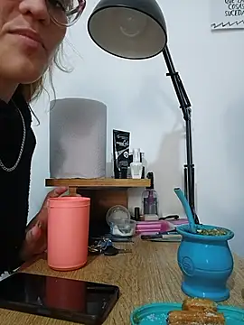 babyluna939 online show from 05/18/26, 06:34
