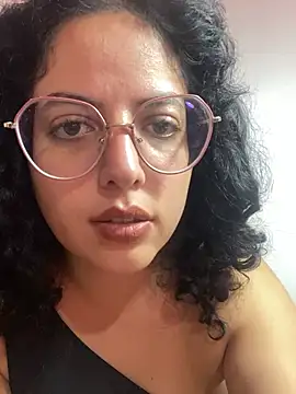 babyluna939 online show from 02/28/25, 09:33