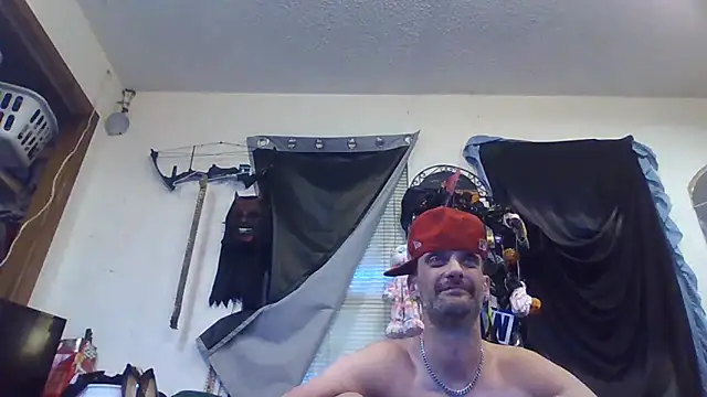 Snapshot of slinginbigD chatting on 09/19/25, 11:31 slinginbigD online show from 09/19/25, 11:31