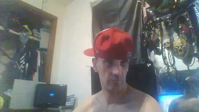 Snapshot of slinginbigD chatting on 03/22/25, 02:58 slinginbigD online show from 03/22/25, 02:58