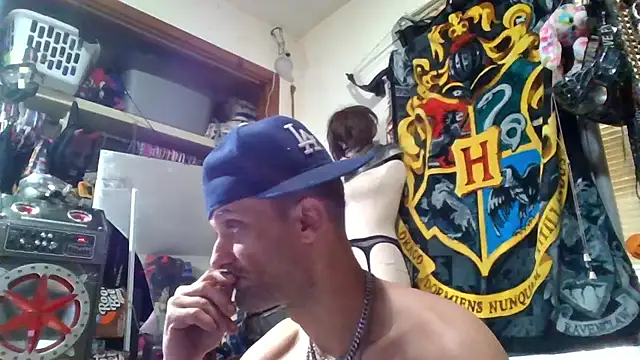 slinginbigD online show from 12/16/25, 08:13