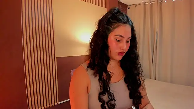 Little Ivy online show from 04/03/26, 07:20