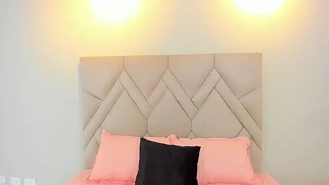 Isis Osman online show from 02/10/26, 07:24