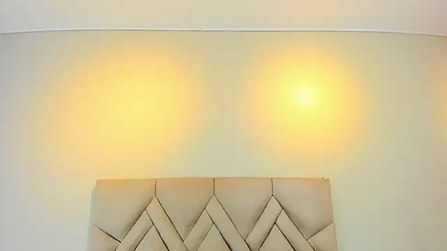 Isis Osman online show from 02/05/26, 07:10