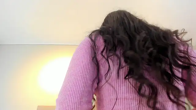 Isis Osman online show from 02/07/26, 07:22