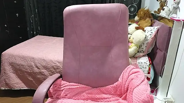 scarletteowens online show from 02/17/25, 11:54