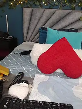 Grey Lorenz11 online show from 03/12/26, 09:46