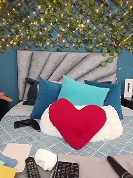 Grey Lorenz11 online show from 03/10/26, 09:13