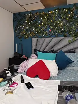 Grey Lorenz11 online show from 02/22/26, 09:55